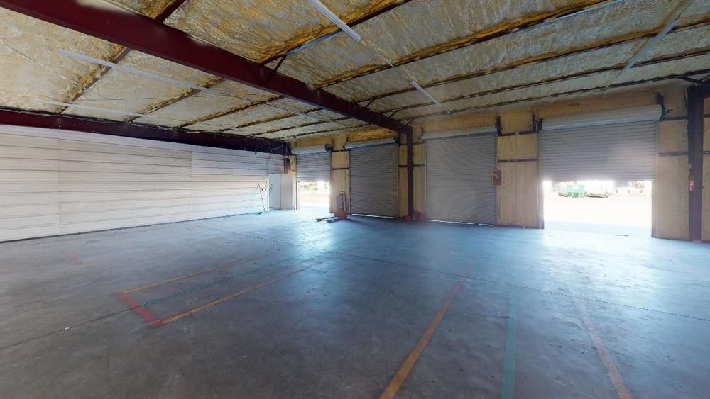 Industrial Warehouse and Office Space on Lisenby Avenue: 3006 Lisenby Ave, Panama City, FL 32405